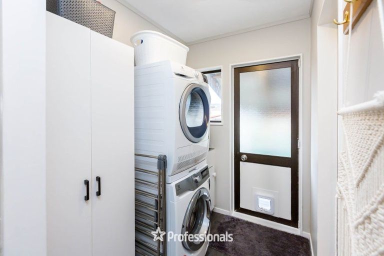 Photo of property in 5 Tulsa Grove, Totara Park, Upper Hutt, 5018