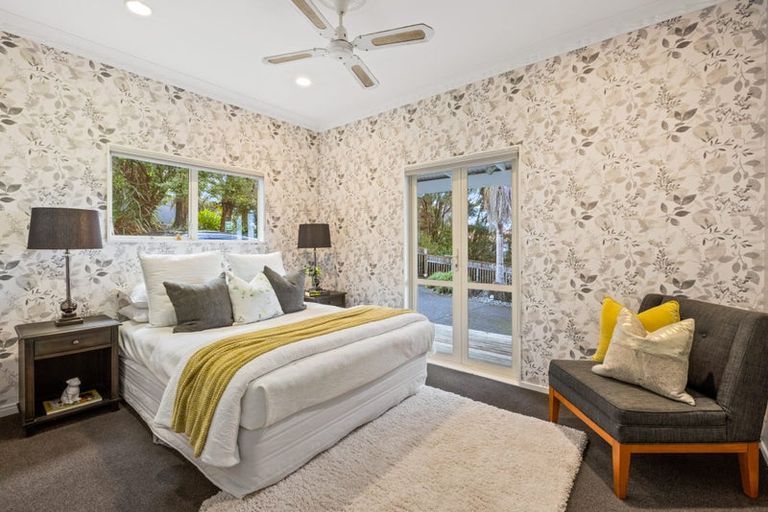 Photo of property in 247 Paremoremo Road, Lucas Heights, Auckland, 0632