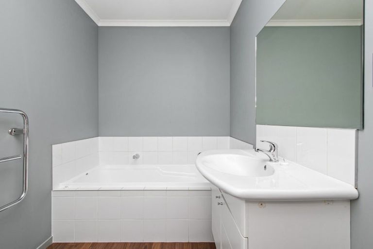 Photo of property in 127a Massey Street, Frankton, Hamilton, 3204