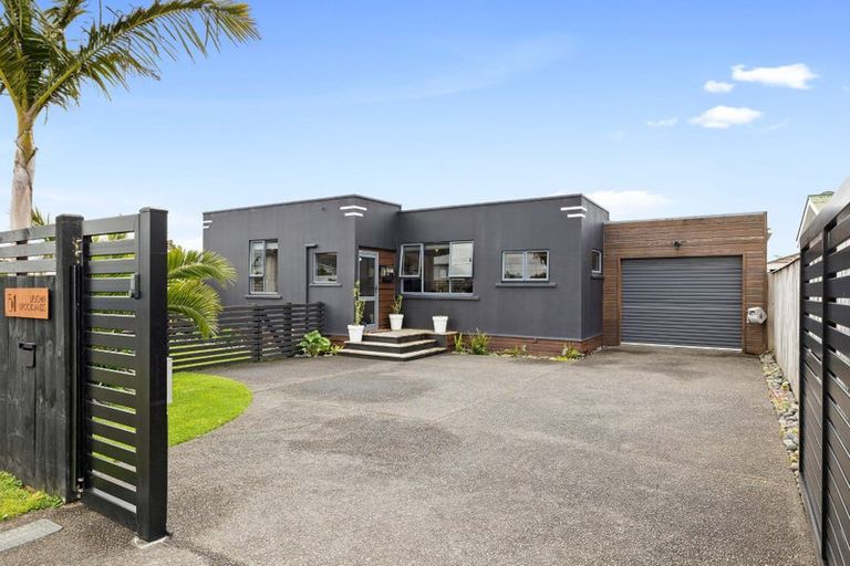 Photo of property in 51 Upjohn Street, Brooklands, New Plymouth, 4310