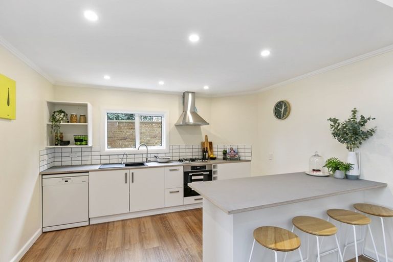 Photo of property in 10 Bruce Avenue, Brooklyn, Wellington, 6021