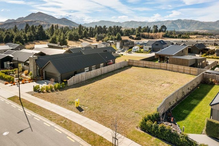 Photo of property in Northlake, 14 Linnburn Road, Wanaka, 9305
