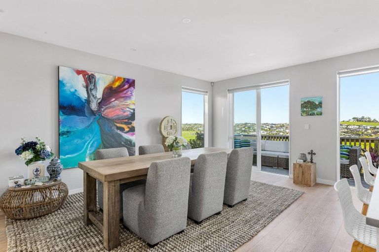 Photo of property in 26 Cassidy Drive, Orewa, 0931