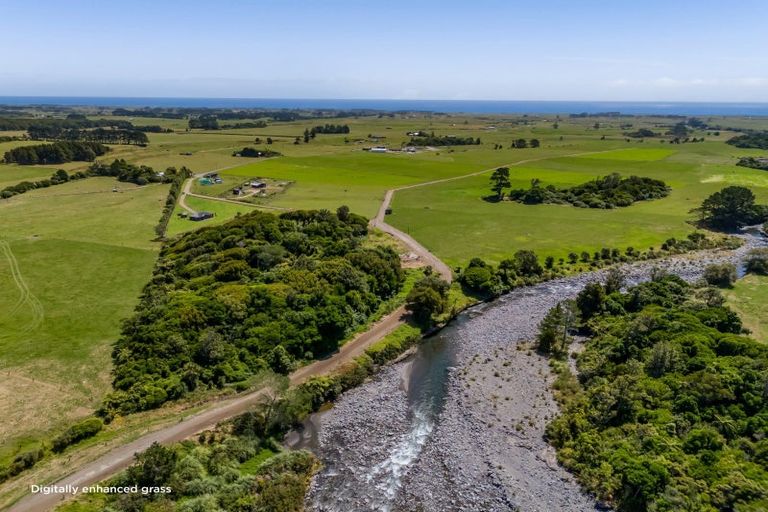 Photo of property in 229d Hoani Road, Okato, New Plymouth, 4381