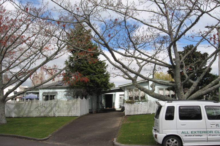 Photo of property in 8 Eighth Avenue, Tauranga, 3110