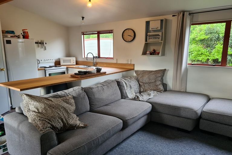 Photo of property in 17 Aru Street, Tangimoana, 4822