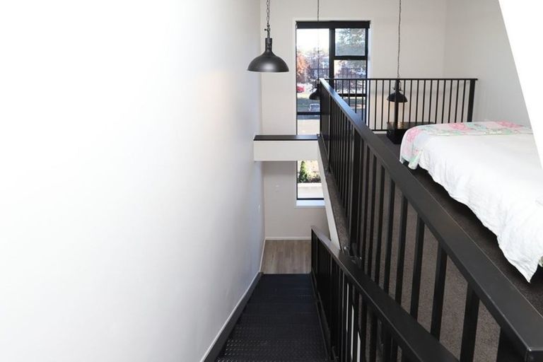 Photo of property in 104/1 Village Quarter Lane, Frankton, Hamilton, 3204