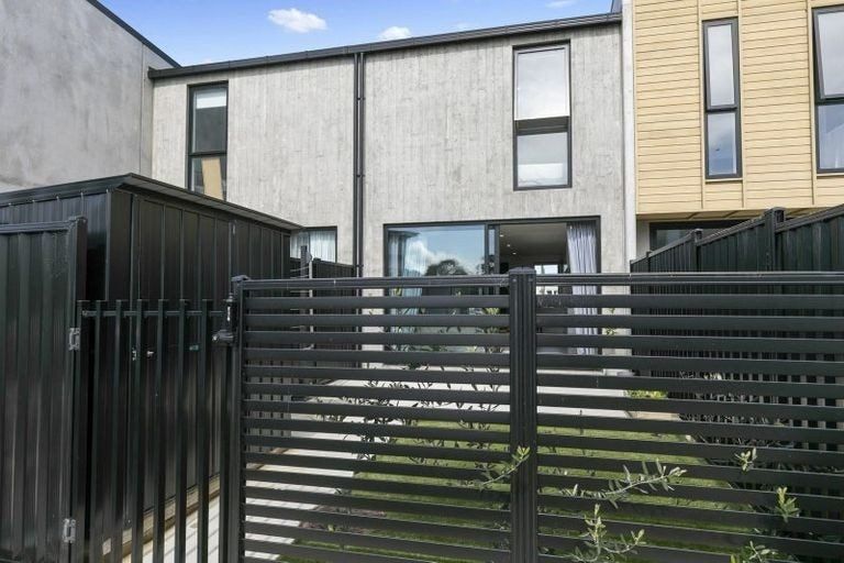 Photo of property in 439b Jackson Street, Petone, Lower Hutt, 5012