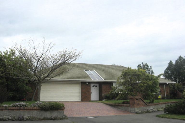 Photo of property in 27 Saint Pauls Place, Burwood, Christchurch, 8083