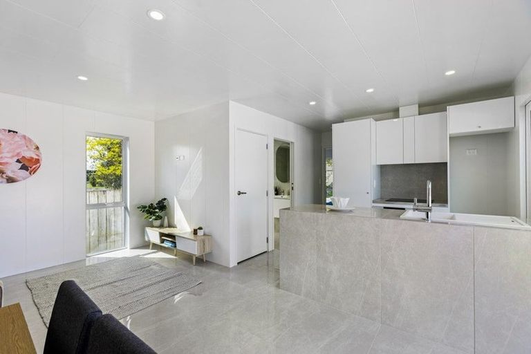 Photo of property in 9 Lappington Road, Otara, Auckland, 2023