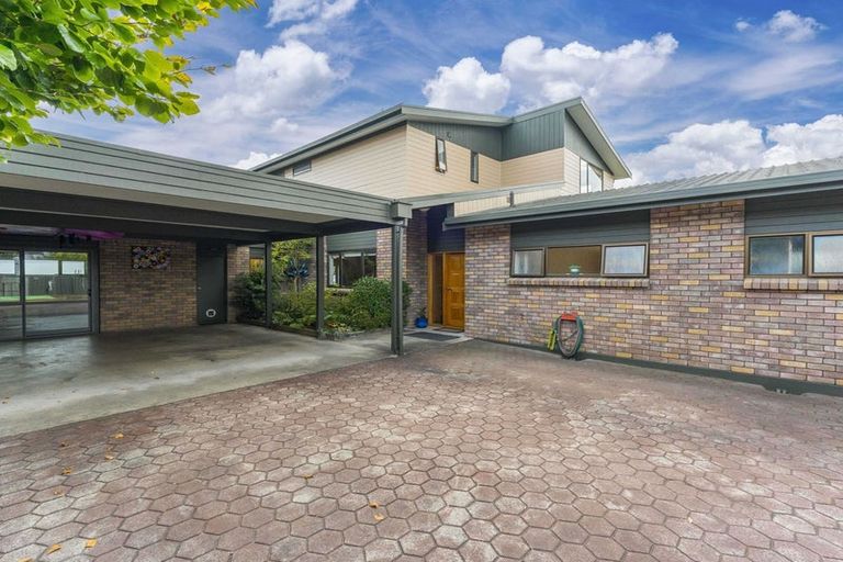 Photo of property in 10 Kapua Place, Taupo, 3330