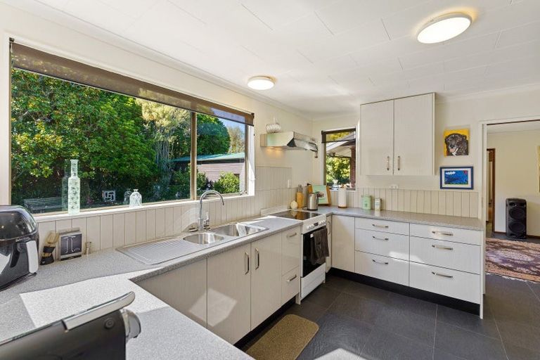 Photo of property in 38a Te Roto Road, Otaki, 5512