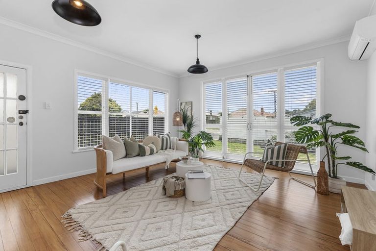 Photo of property in 15 Cairnfield Road, Kensington, Whangarei, 0112