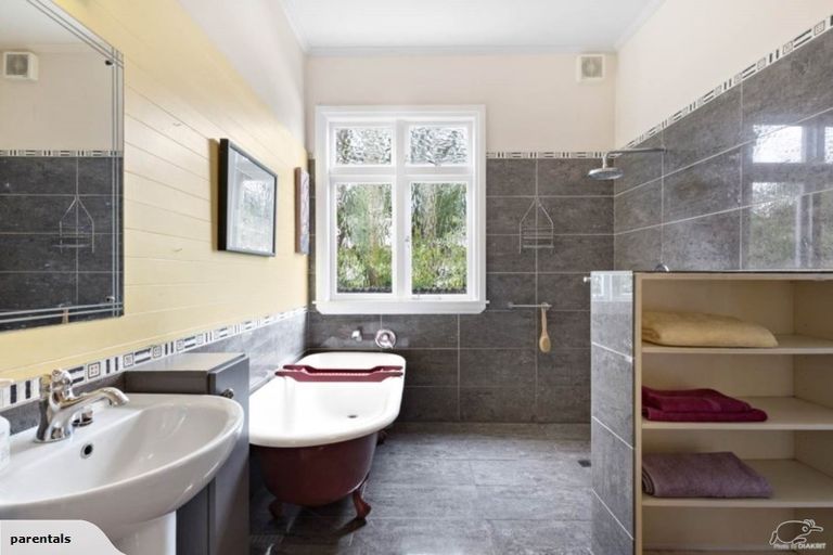 Photo of property in 10 Spring Street, Devonport, Auckland, 0624