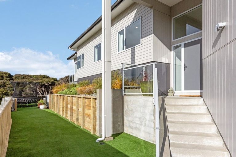 Photo of property in 61 Saint Ives Drive, Camborne, Porirua, 5026