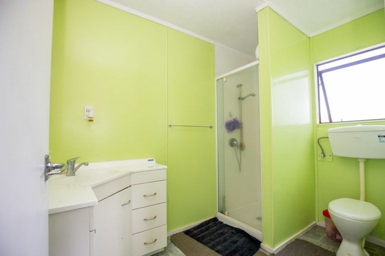 Photo of property in 10 Waihou Street, Turua, 3574