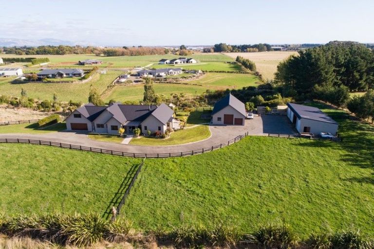 Photo of property in 289b Tutaki Road, Kelvin Grove, Palmerston North, 4470