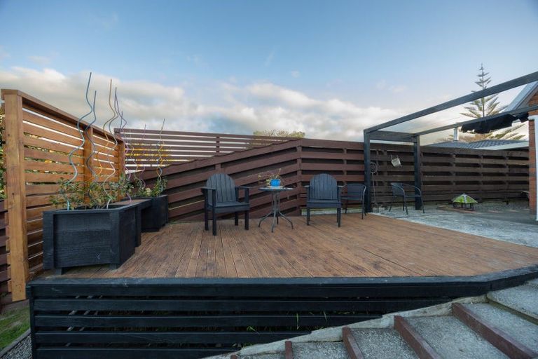 Photo of property in 6 Kentucky Way, Awapuni, Palmerston North, 4412