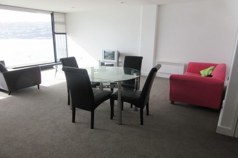 Photo of property in Shelley Bay Terraces, 1/61 Maupuia Road, Maupuia, Wellington, 6022