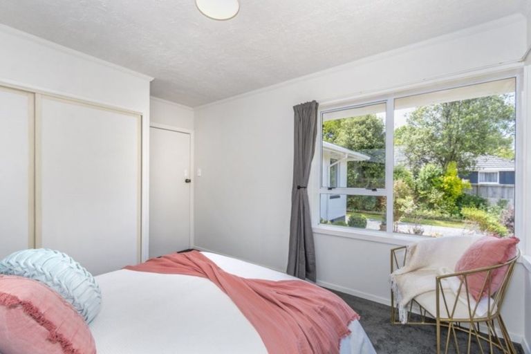 Photo of property in 7 Pinehurst Crescent, Russley, Christchurch, 8042