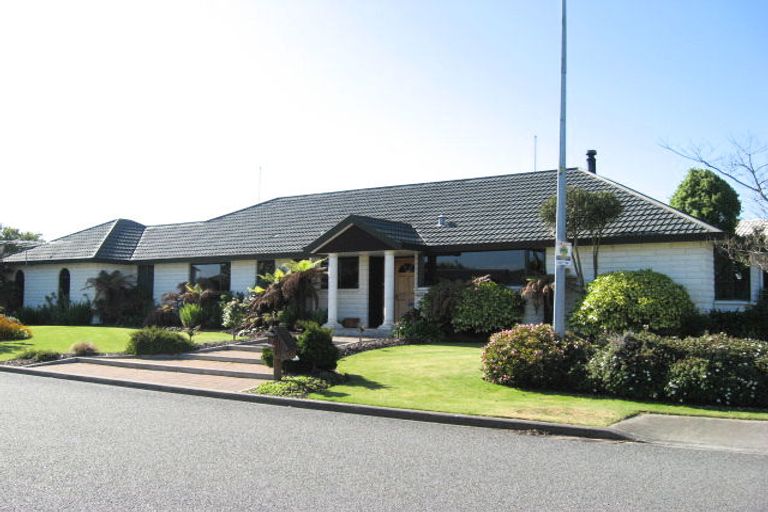Photo of property in 2 Matthews Street, Kaiapoi, 7630