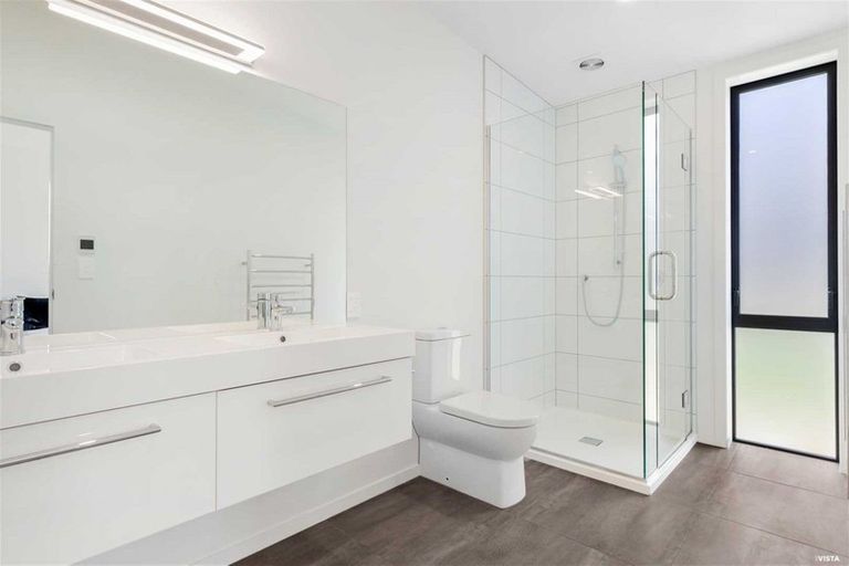 Photo of property in 6 Wallace Place, Wanaka, 9305