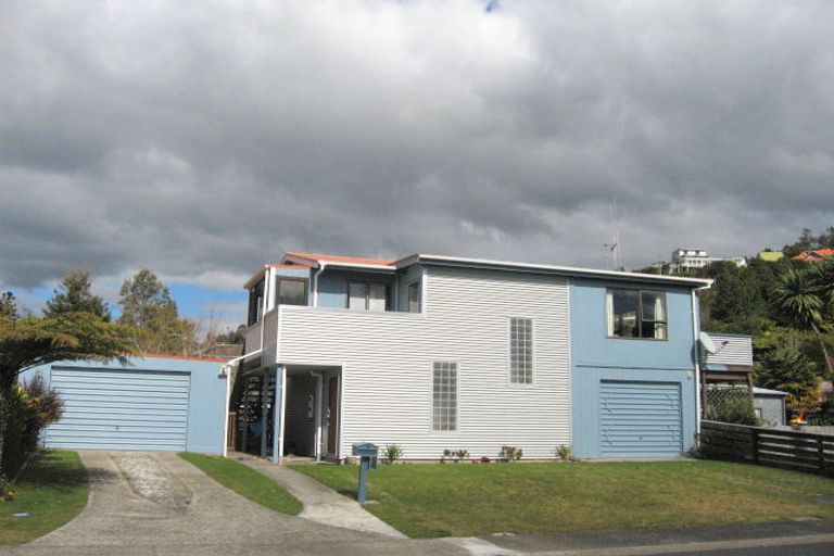 Photo of property in 4 Sapphire Crescent, Tairua, 3508