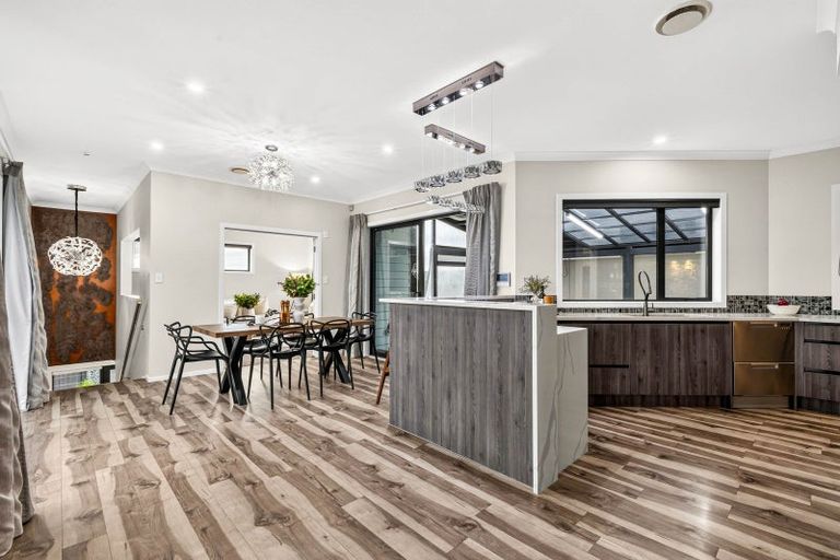 Photo of property in 2 Dulverton Rise, Flagstaff, Hamilton, 3210