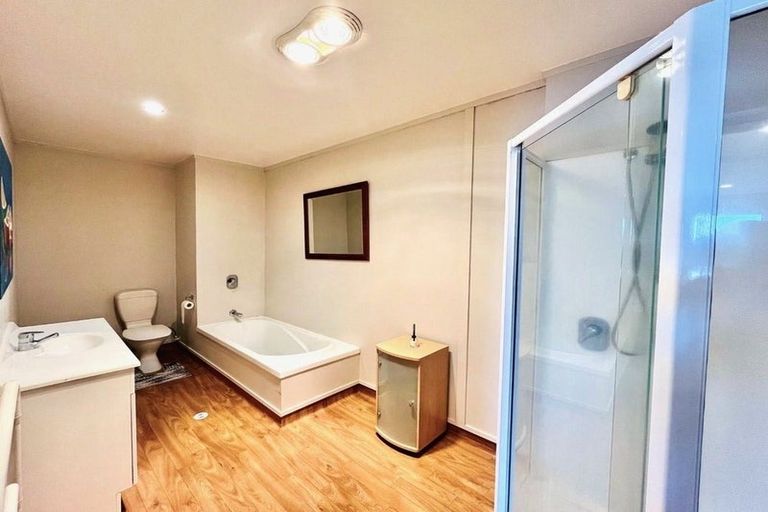 Photo of property in 2/9 Freeman Way, Manukau, Auckland, 2104