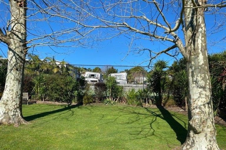 Photo of property in The Grange, 21/92 Bush Road, Albany, Auckland, 0632