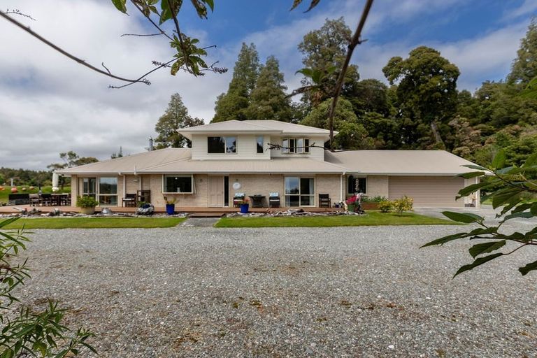 Photo of property in 233 Taramakau Highway, Kumara Junction, Kumara, 7875