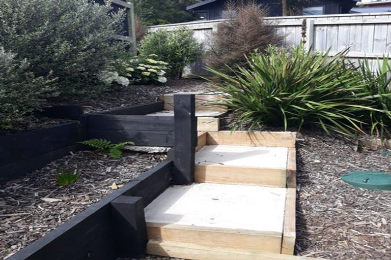 Photo of property in 104 Carthew Street, Okato, 4335