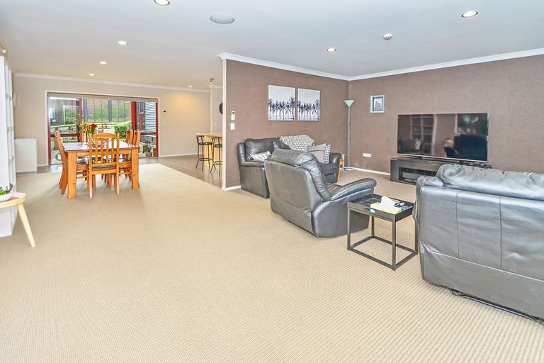 Photo of property in 47 Isabella Drive, Pukekohe, 2120