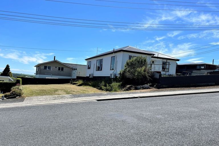 Photo of property in 5 Cromer Street, Balclutha, 9230