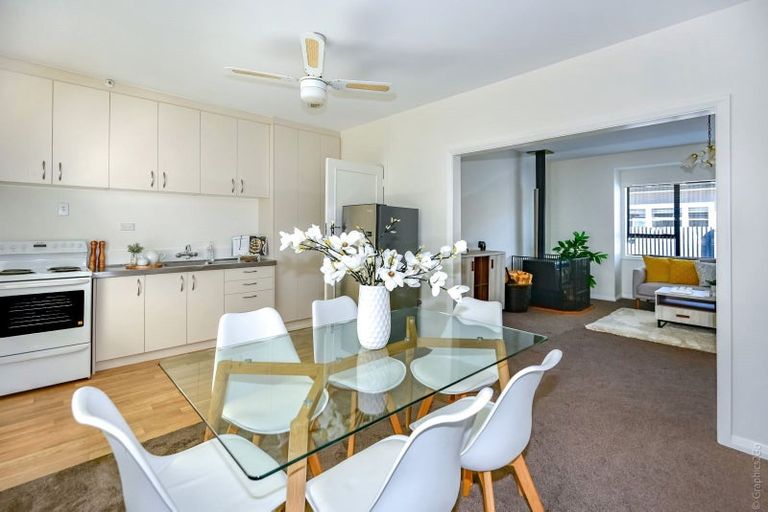 Photo of property in 266 Wainoni Road, Avondale, Christchurch, 8061