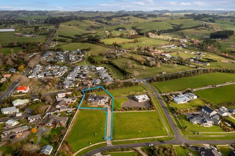 Photo of property in 25 Awatiro Drive, Kaukapakapa, 0871