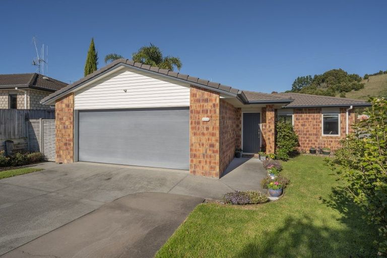 Photo of property in 68 Falcon Drive, Welcome Bay, Tauranga, 3112