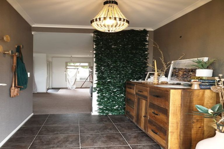 Photo of property in 1165a Devon Road, Bell Block, New Plymouth, 4373