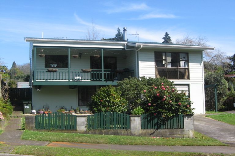 Photo of property in 5c Marina Grove, Frankleigh Park, New Plymouth, 4310