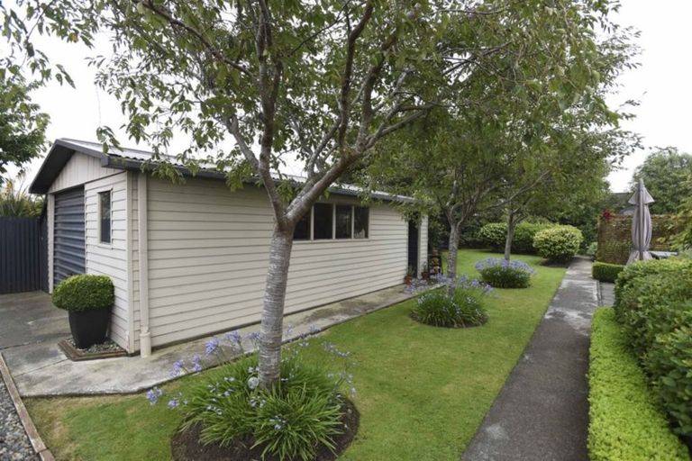 Photo of property in 25 Sydney Street, Windsor, Invercargill, 9810