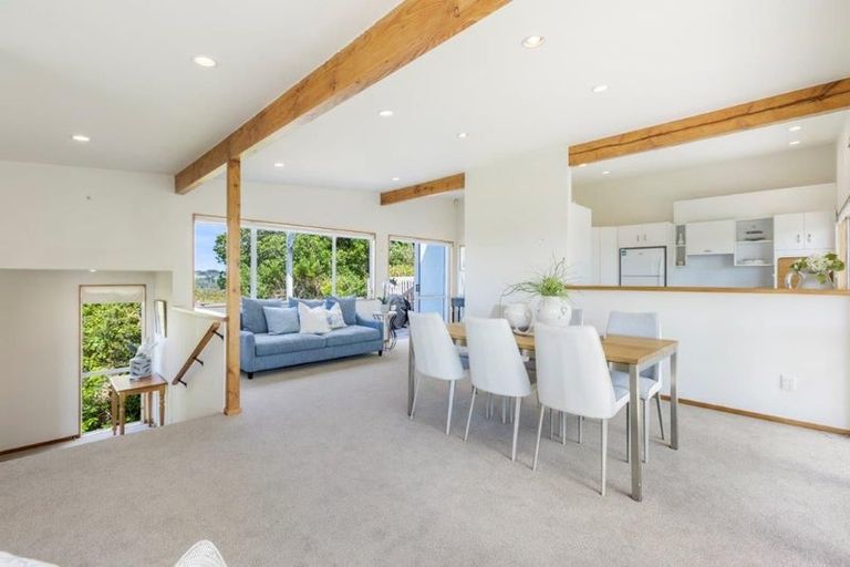 Photo of property in 193 Sandspit Road, Shelly Park, Auckland, 2014