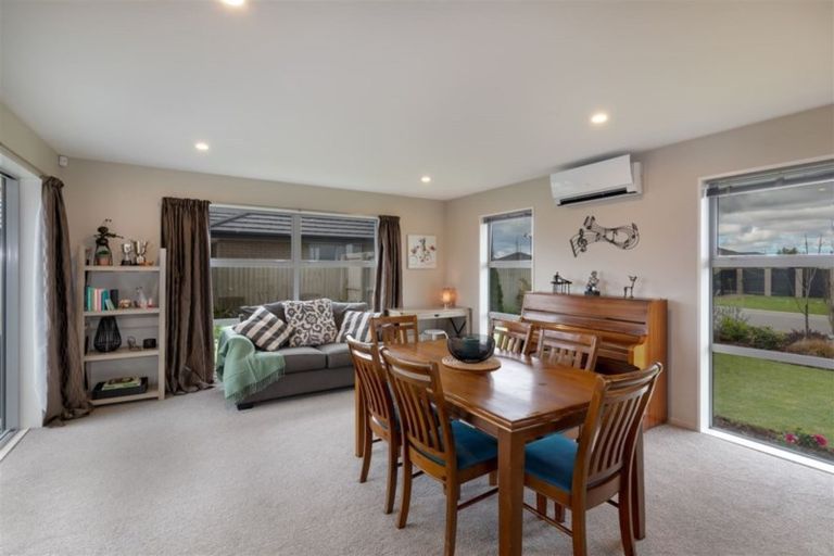 Photo of property in 6 Bradbury Avenue, Rolleston, 7614