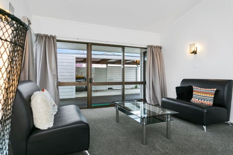 Photo of property in 44a Queen Street, Cambridge, 3434