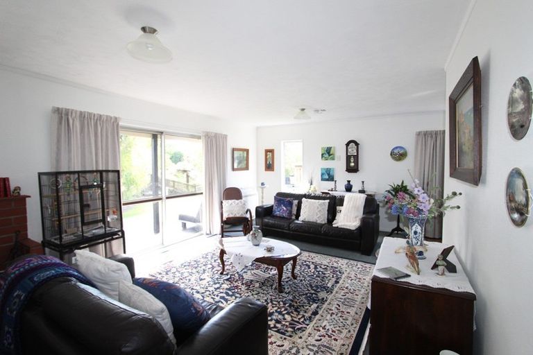 Photo of property in 36 Tararua Street, Pahiatua, 4910