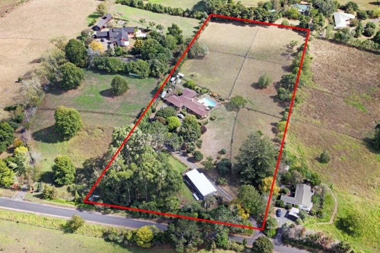 Photo of property in 75 Davies Road, Ramarama, Drury, 2579