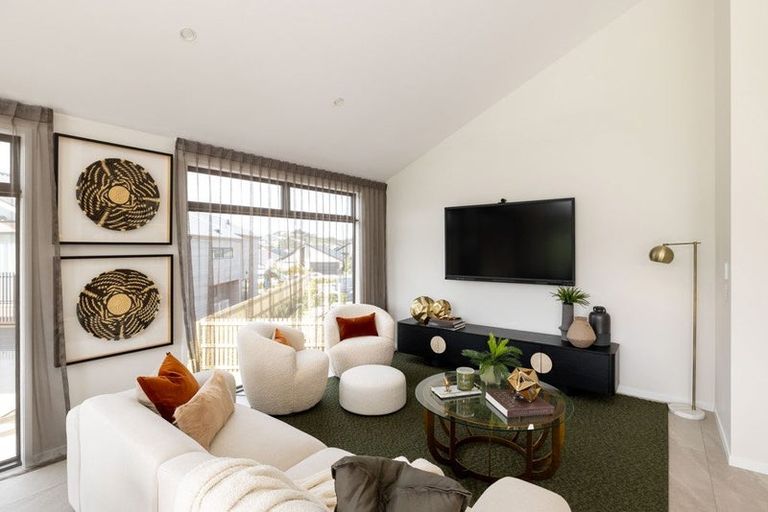 Photo of property in 12 Kotuitui Drive, Wainui, 0992