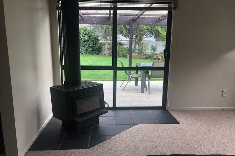 Photo of property in 11a Jade Place, Bell Block, New Plymouth, 4312