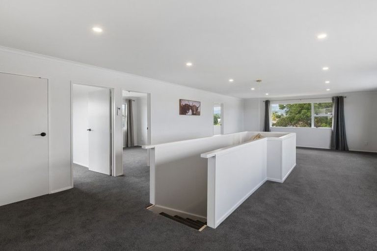Photo of property in 35 Balmoral Street, Levin, 5510