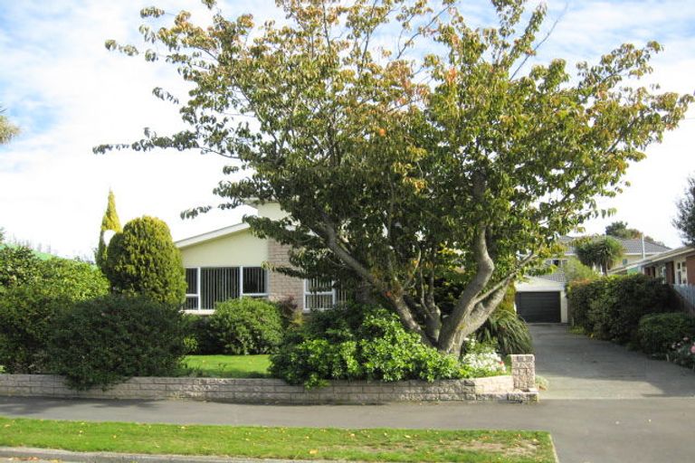 Photo of property in 31 Colman Avenue, Sockburn, Christchurch, 8042
