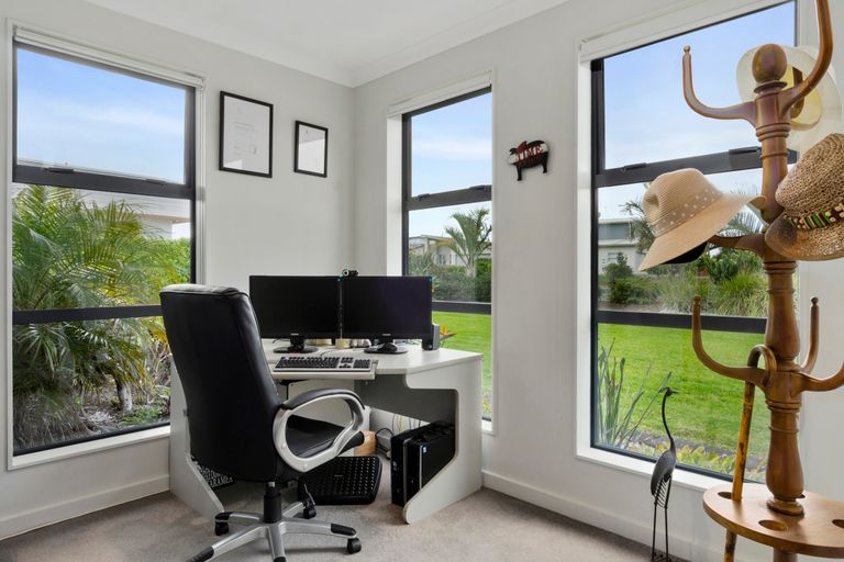 Photo of property in 182 Mangatawhiri Road, Omaha, Warkworth, 0986